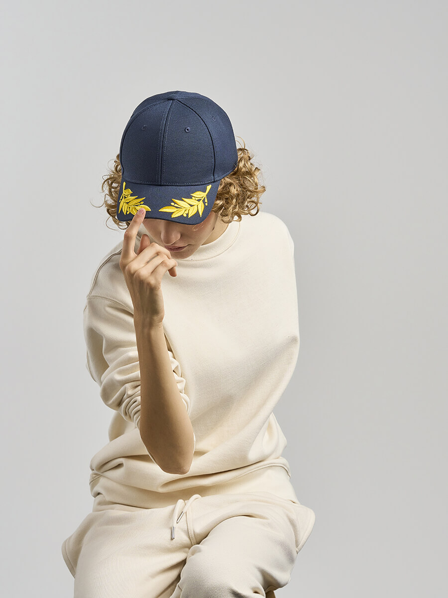 CAPPELLO VISIERA CURVA 6 PANNELLI SOSTENIBILE